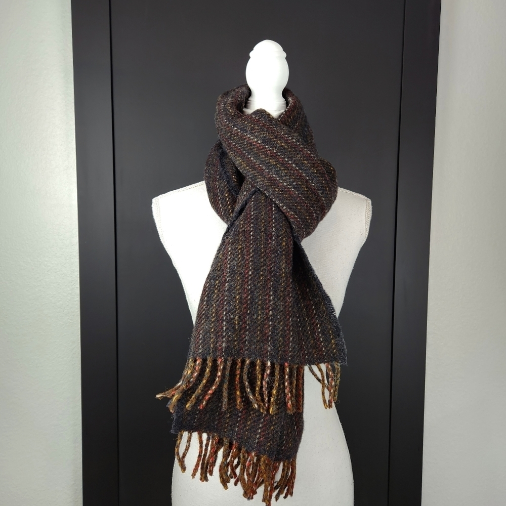 MUCROS WEAVERS MUCKROSS HOUSE OF KILLARNEY IRELAND UNISEX